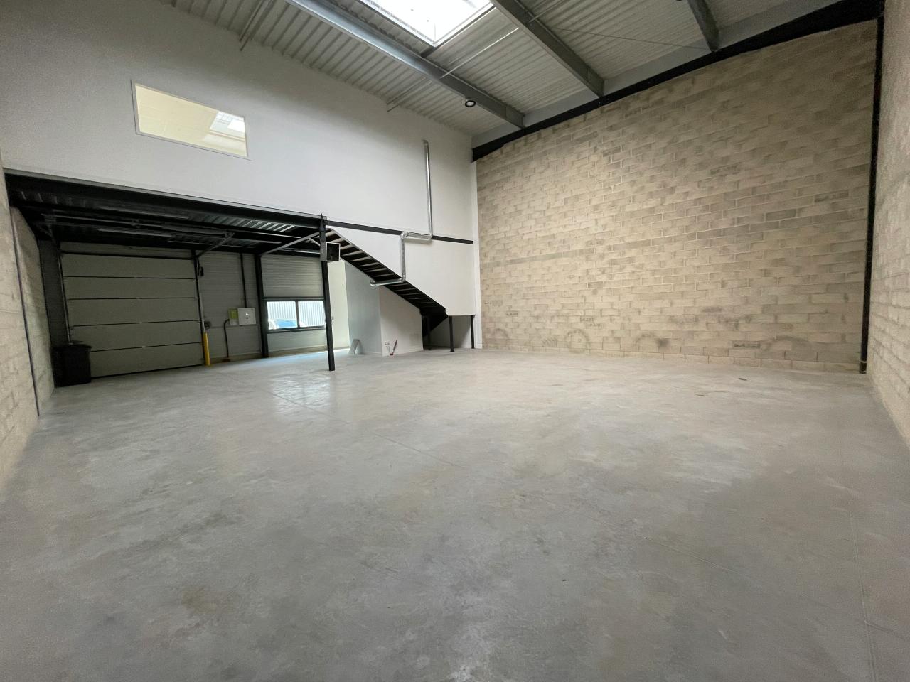 Local d'activité Bussy-Saint-Georges 458m² Location local d'activité Bussy-Saint-Georges Seine-et-Marne OLACT2200670 3